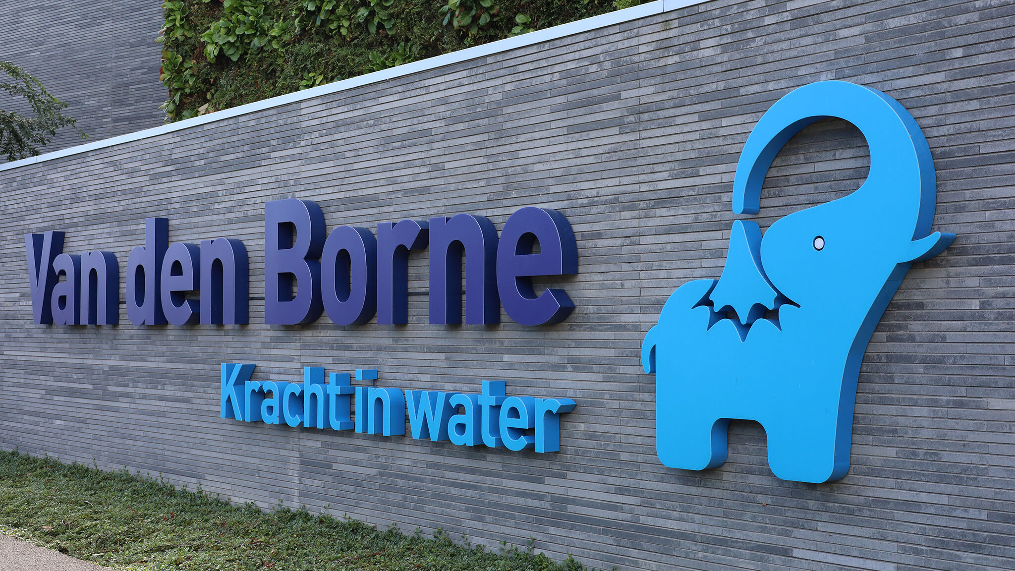 Van den Borne_YouTube banner